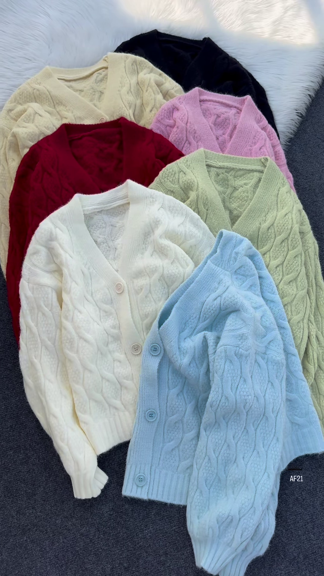 Where Comfort Meets Contemporary Fashion