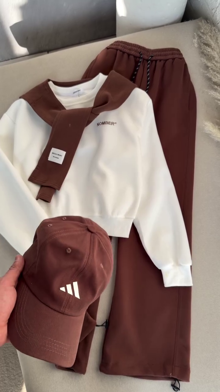 Cozy & Chic Women’s Winter Fashion