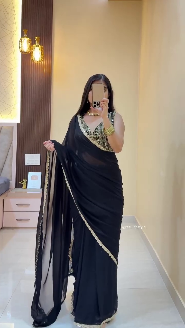 Sea Green Shimmer Saree with Scalloped Border