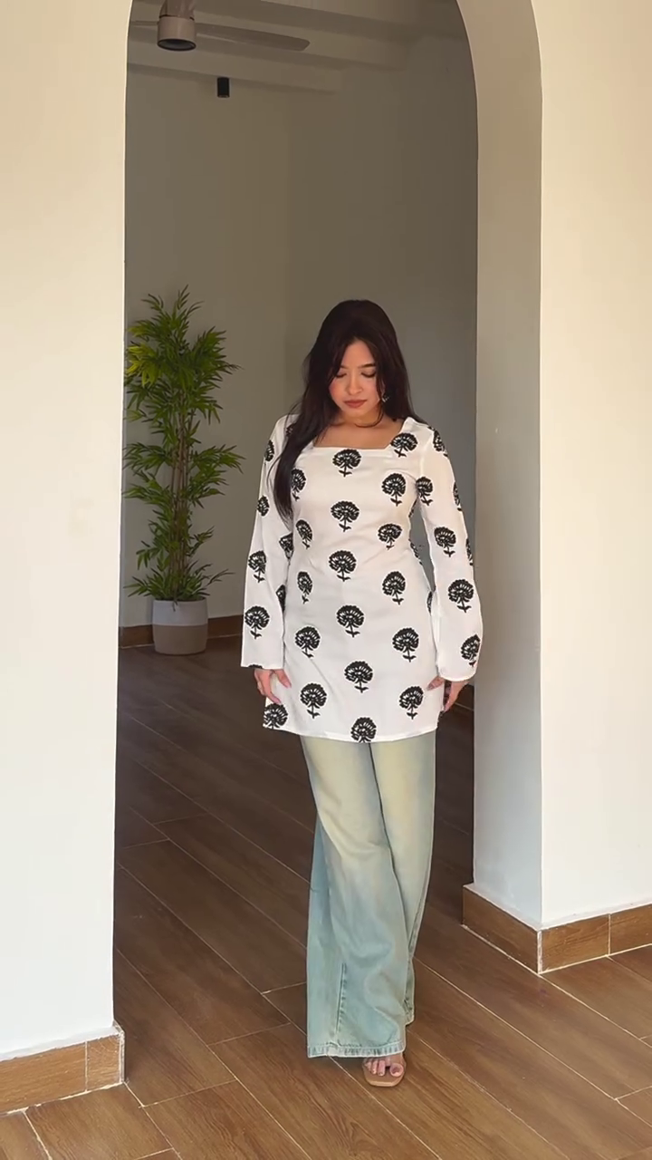 Monochrome Floral Printed Tunic