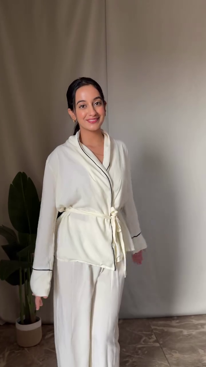 Minimal Comfort Lounge Wear