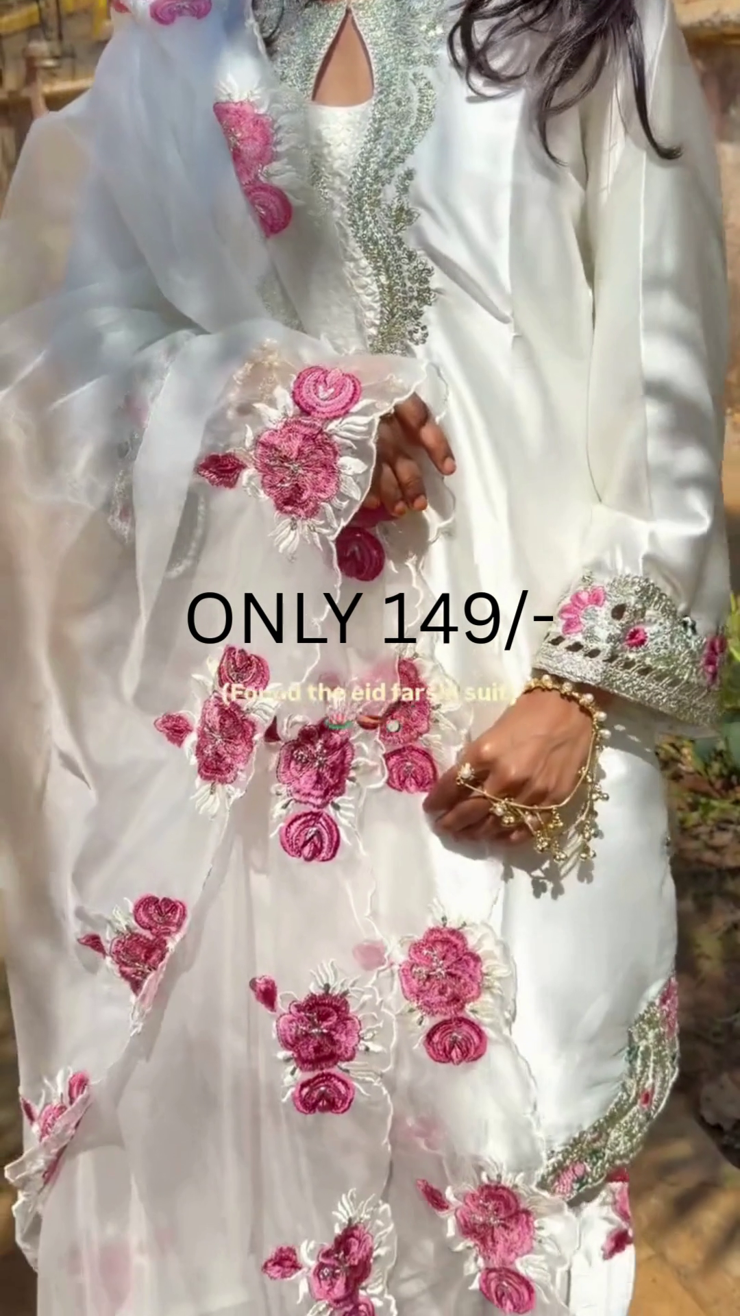 Graceful White Embroidered Festive Kurta