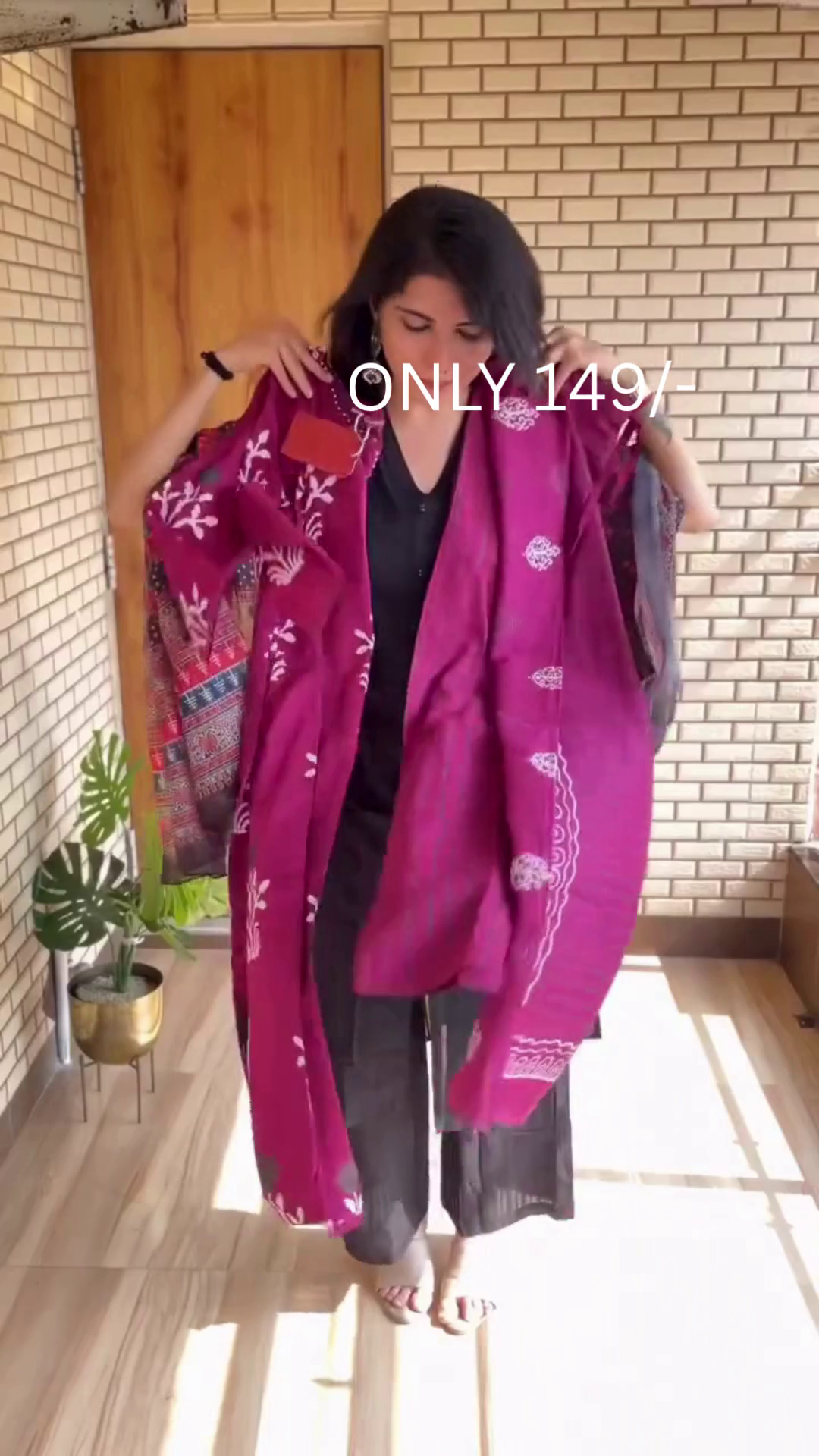 Charming Pink Floral Printed Kurta Set