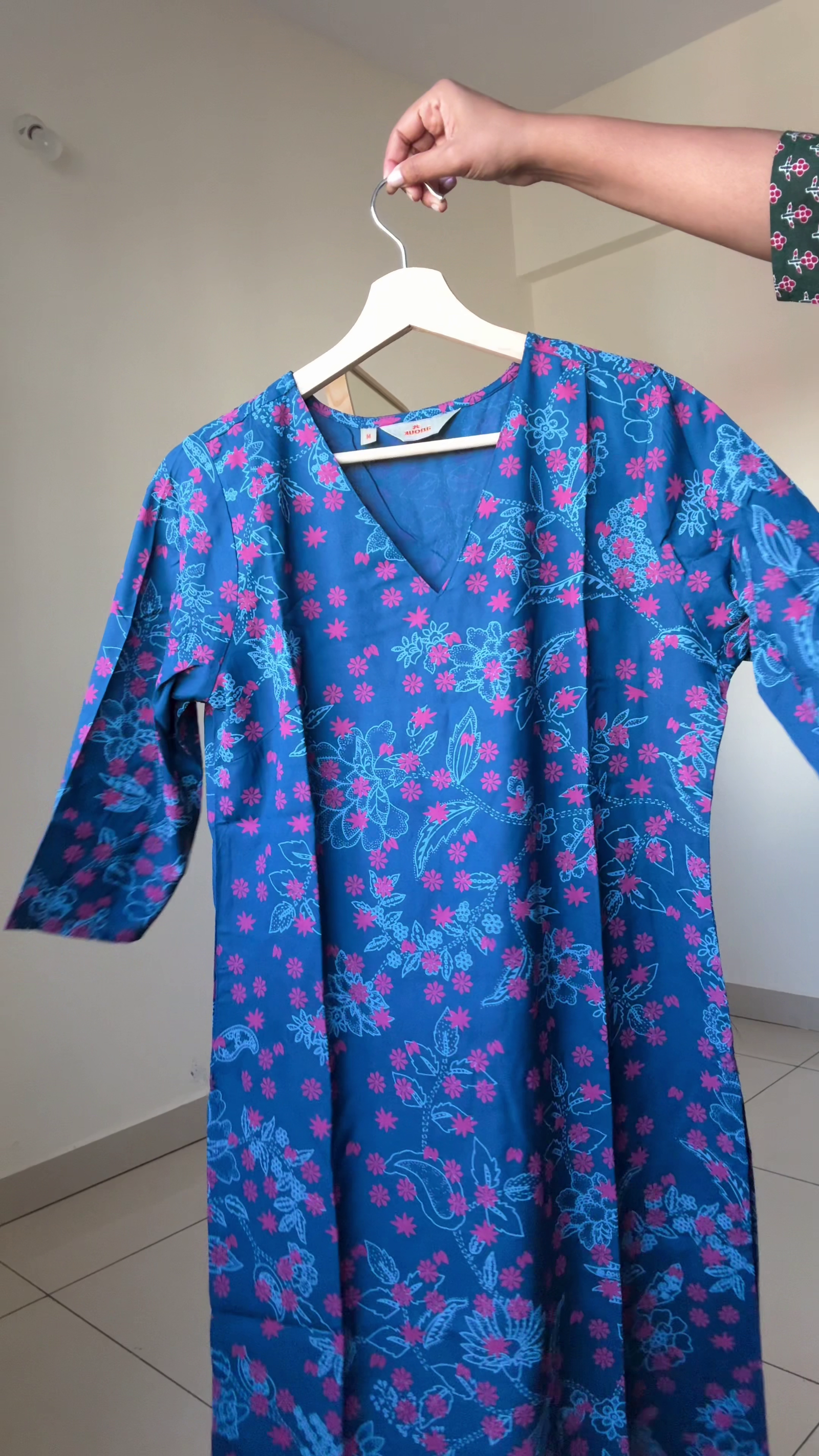 Blue Floral Printed Casual Kurti