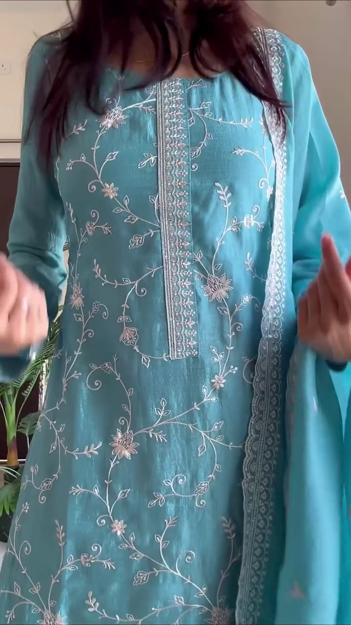 Pink Embroidered Traditional Kurta Set