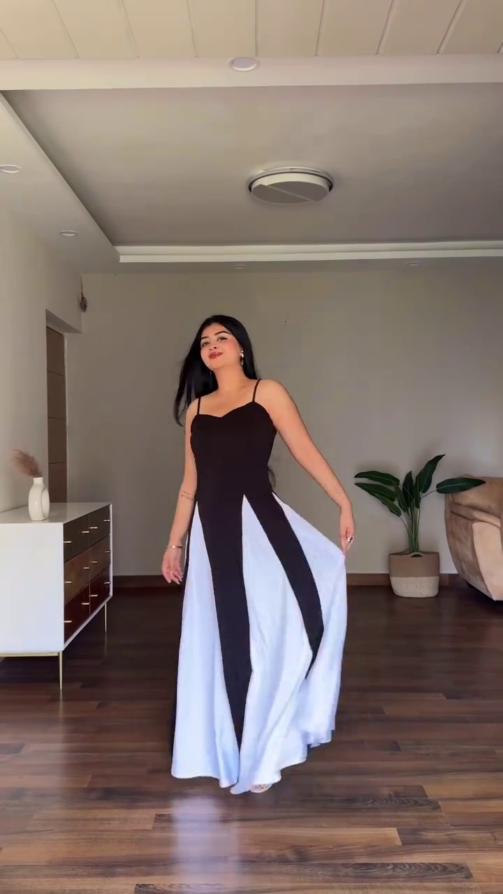 Soft Yellow Summer Maxi Dress