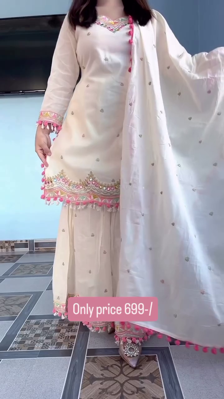 Velvet Anarkali Gown with Graceful Finish - Image 3