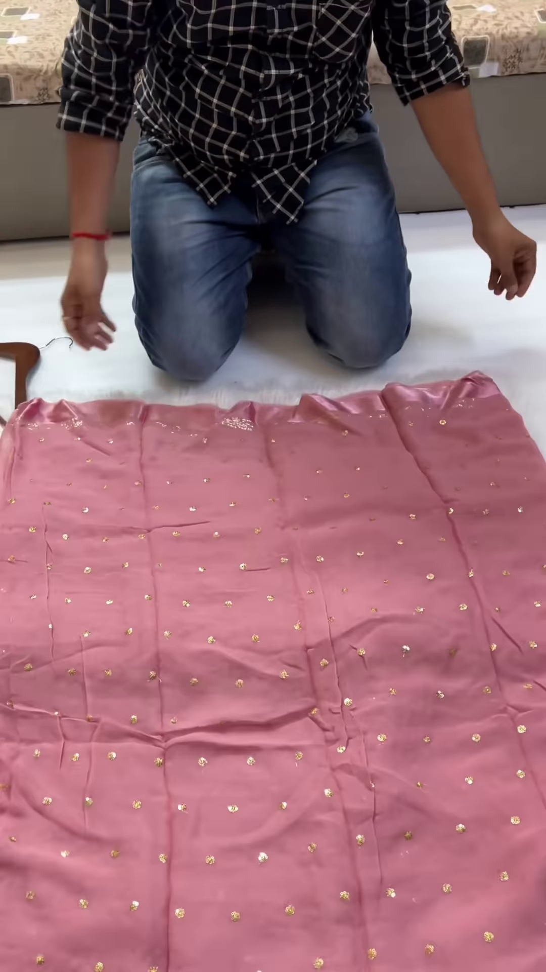 Banarasi Saree with Traditional Detailing